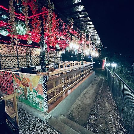 Ahava Kasol Riverside Cafe And Cottages Екстер'єр фото