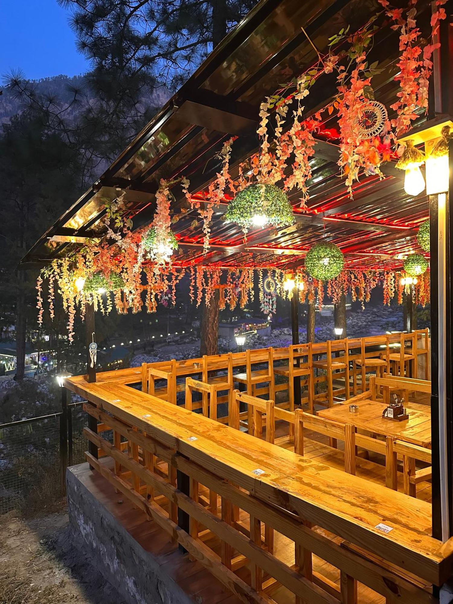 Ahava Kasol Riverside Cafe And Cottages Екстер'єр фото