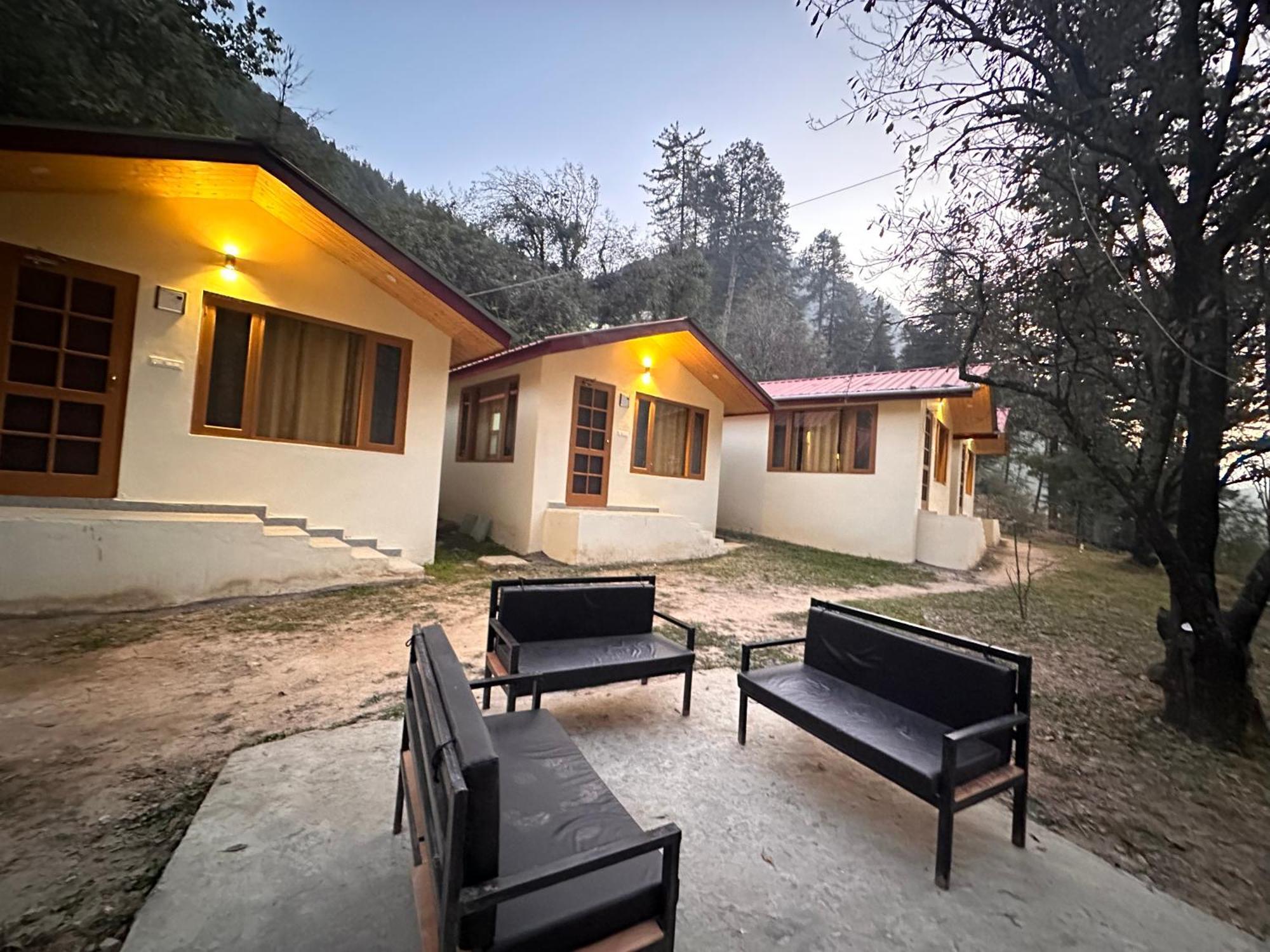 Ahava Kasol Riverside Cafe And Cottages Екстер'єр фото