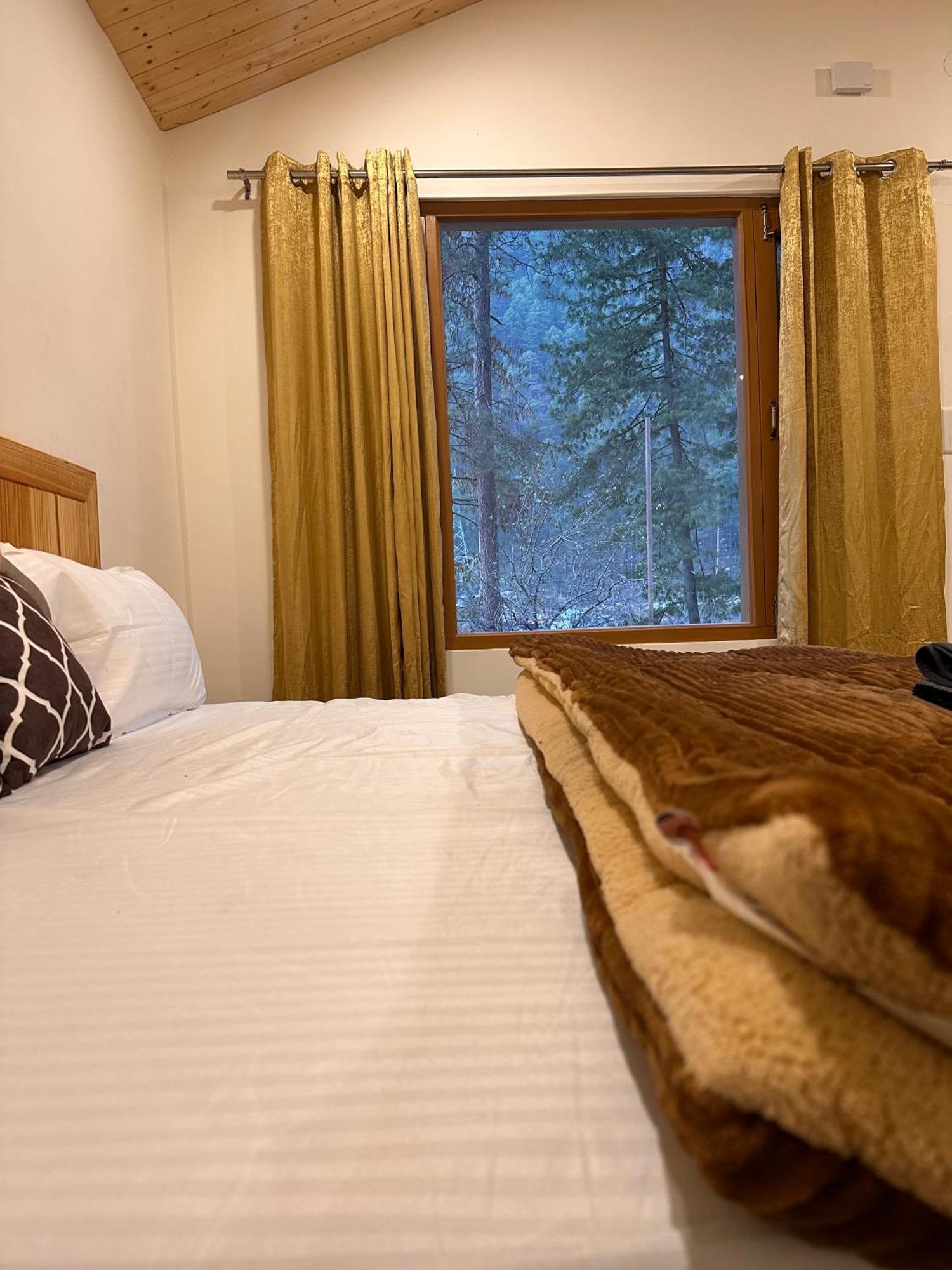 Ahava Kasol Riverside Cafe And Cottages Екстер'єр фото