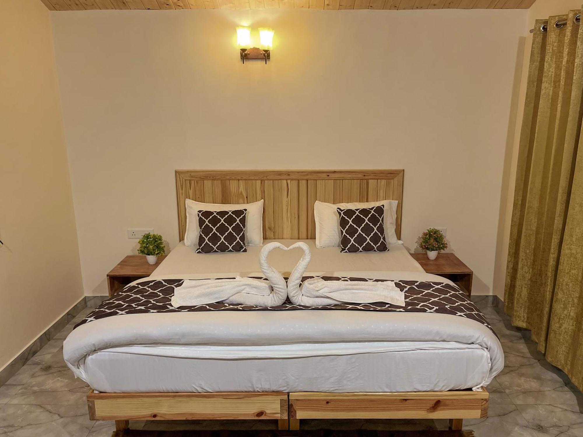 Ahava Kasol Riverside Cafe And Cottages Екстер'єр фото