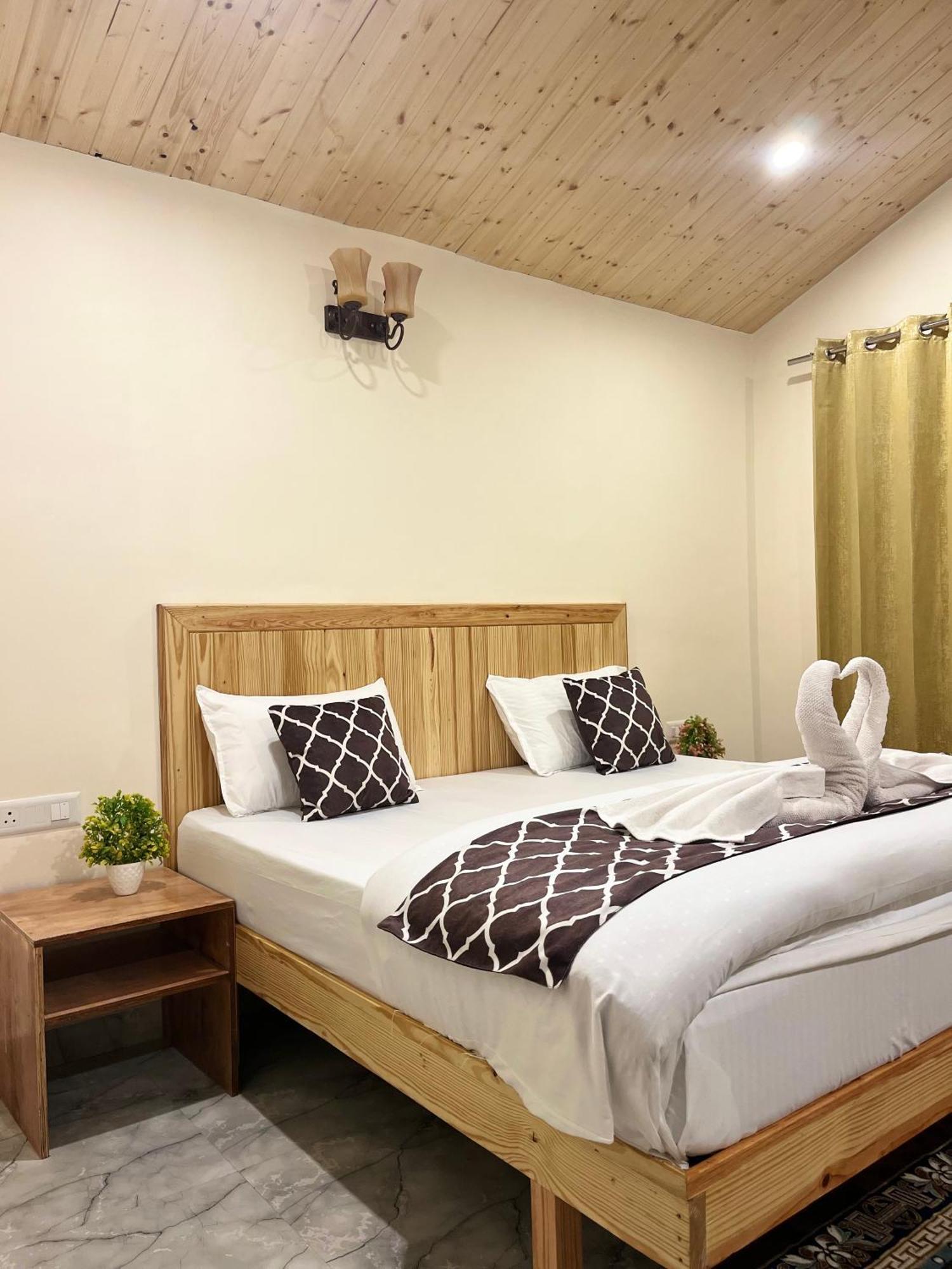 Ahava Kasol Riverside Cafe And Cottages Екстер'єр фото